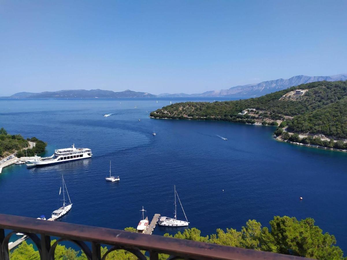 Meganisi Blue Apartment Spartokhórion المظهر الخارجي الصورة