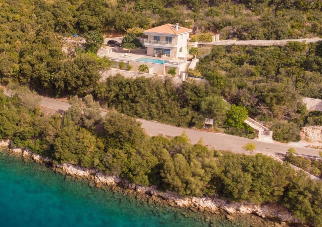 Meganisi Blue Apartment Spartokhórion المظهر الخارجي الصورة