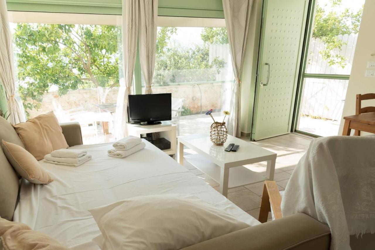 Meganisi Blue Apartment Spartokhórion المظهر الخارجي الصورة