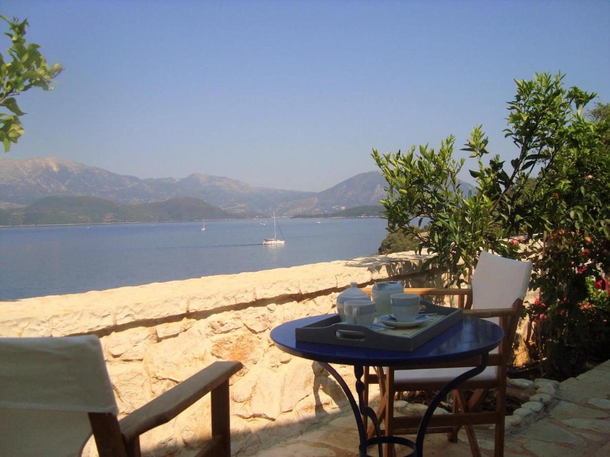 Meganisi Blue Apartment Spartokhórion المظهر الخارجي الصورة